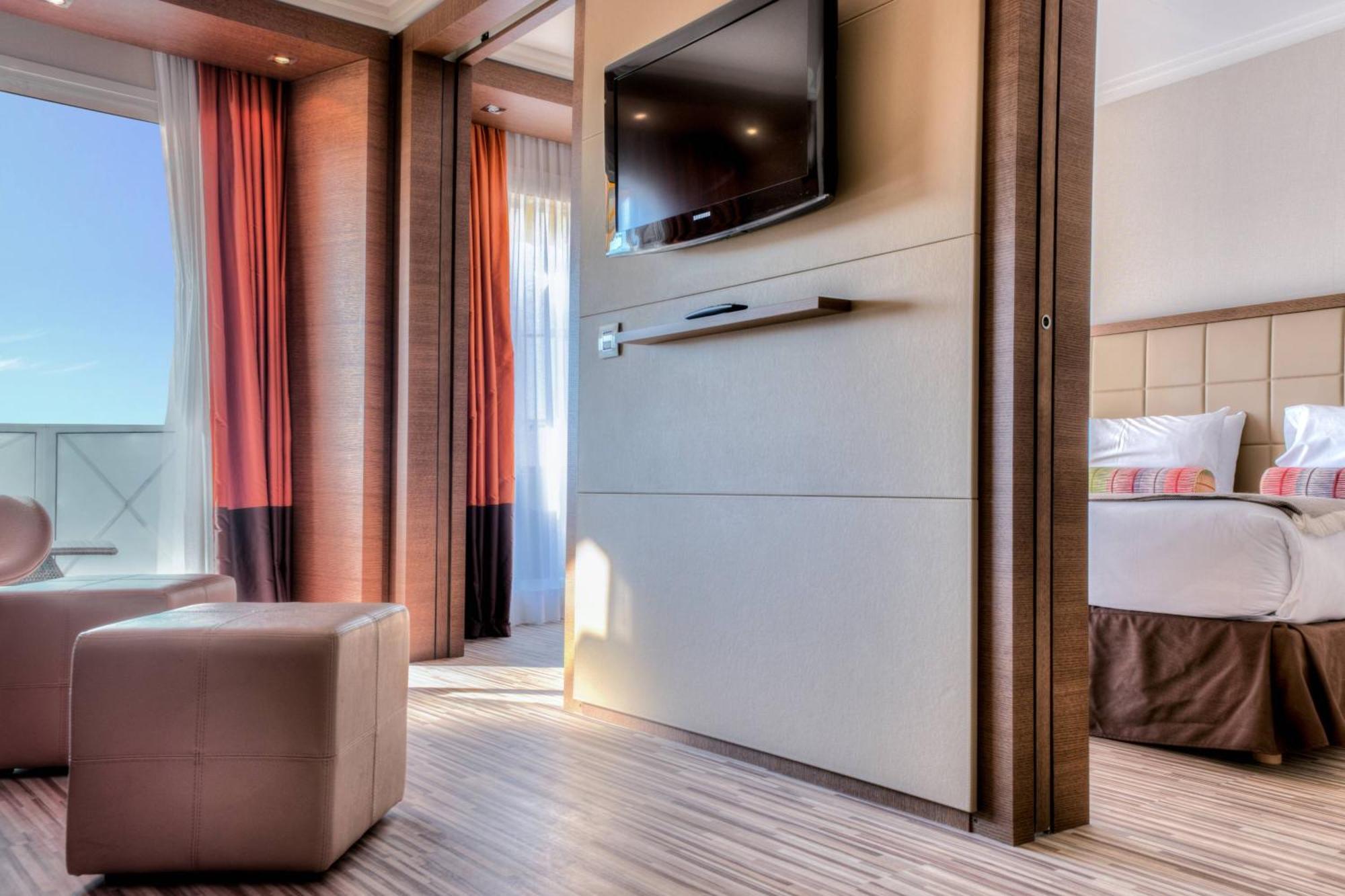 Ac Hotel By Marriott Ambassadeur Antibes - Juan Les Pins Экстерьер фото
